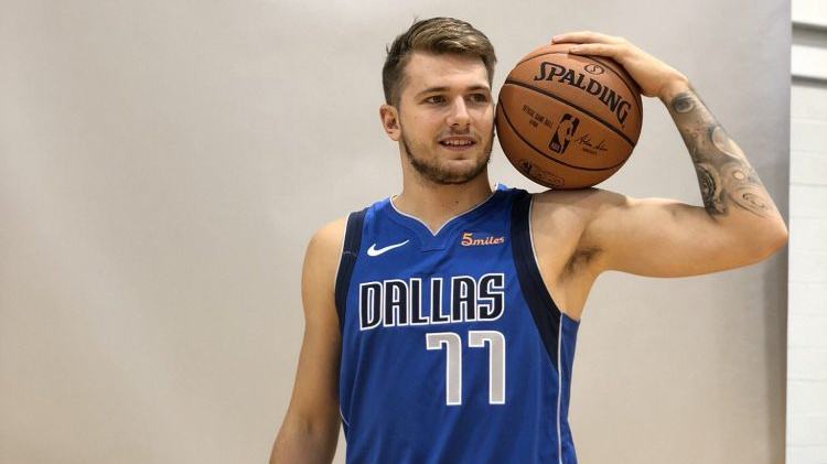 蒙托亚在接 蒙托亚在接