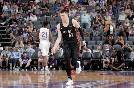 在客场爆冷 在客场爆冷