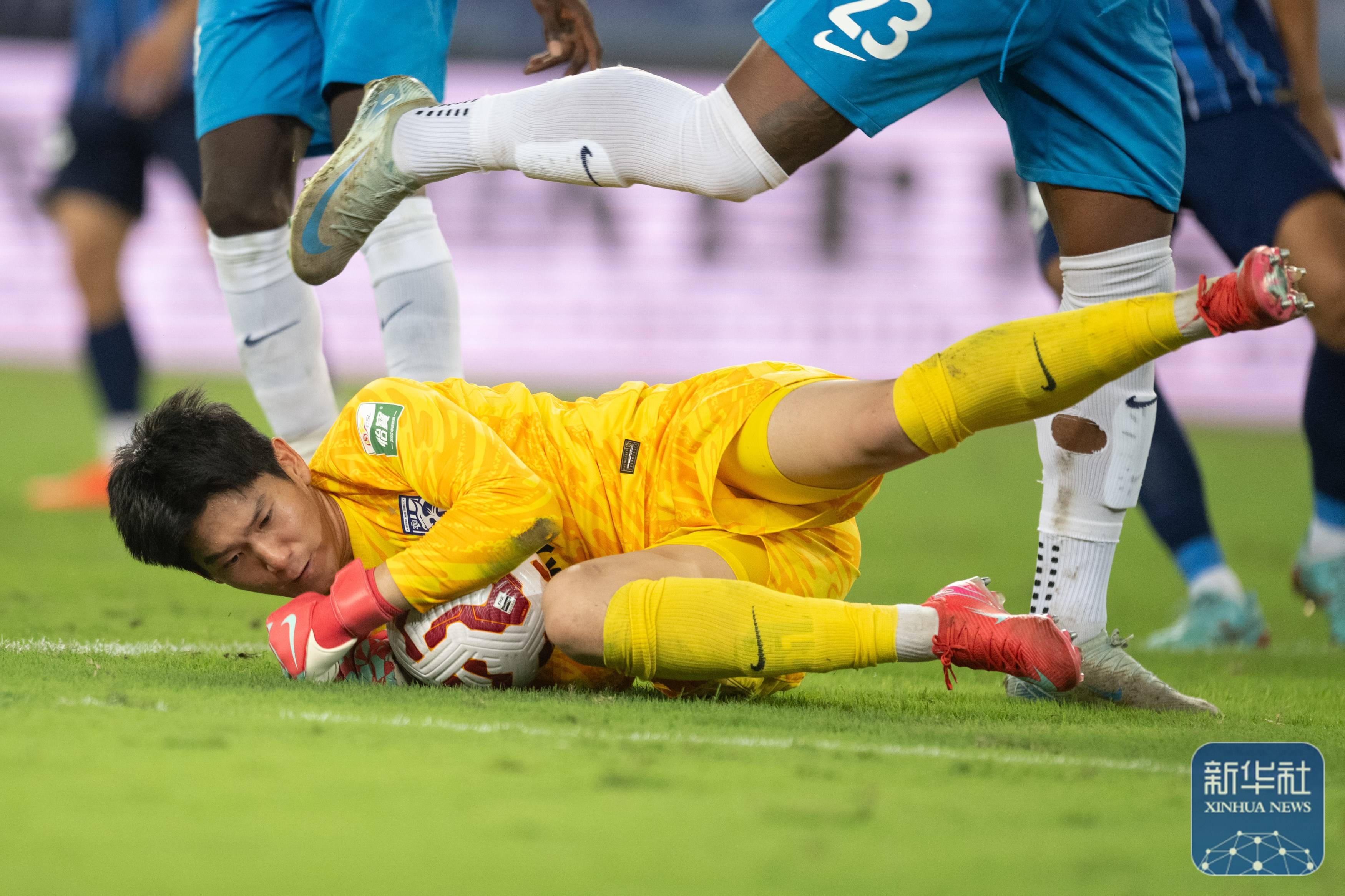 季中超联赛 季中超联赛