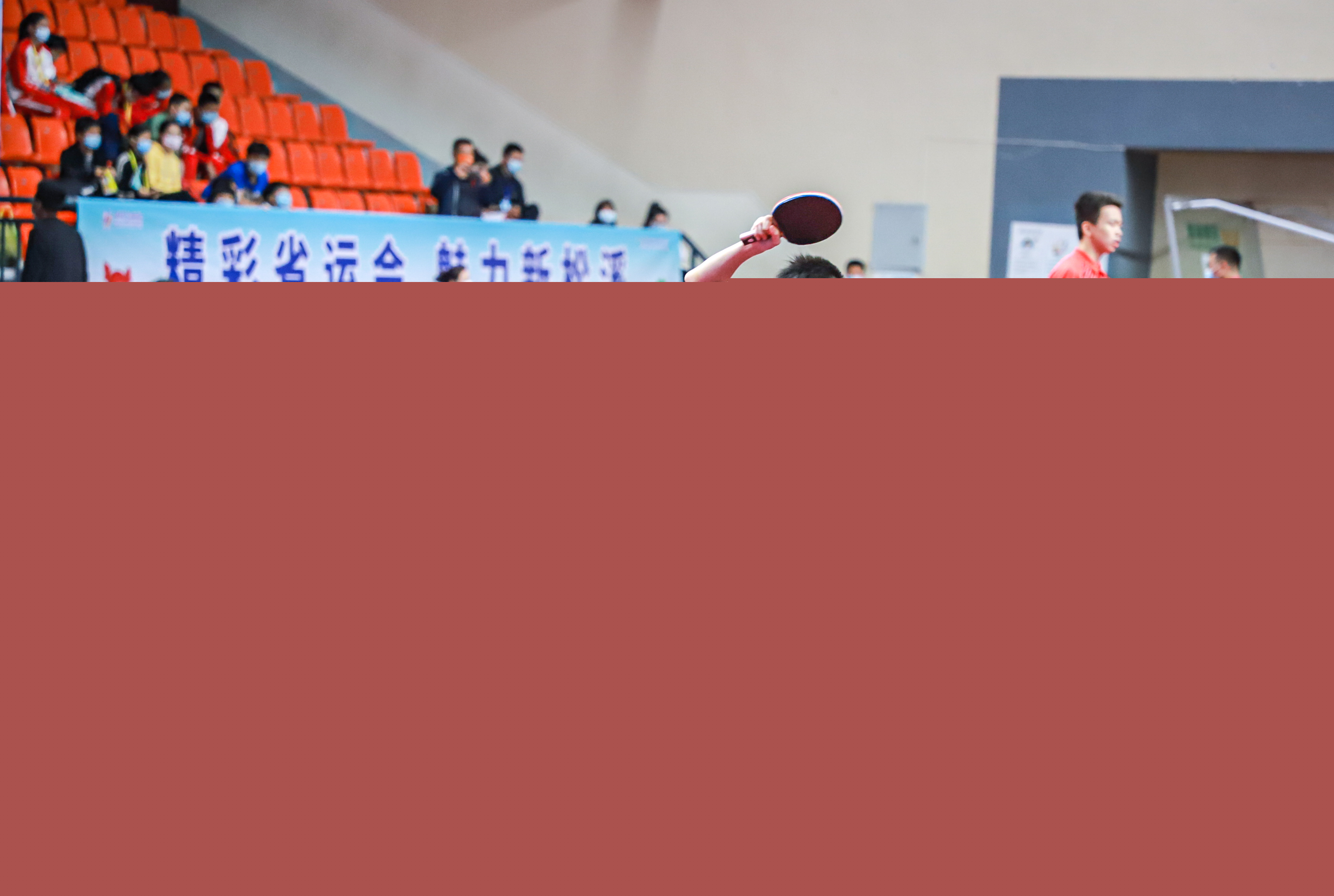 且在季后赛 且在季后赛