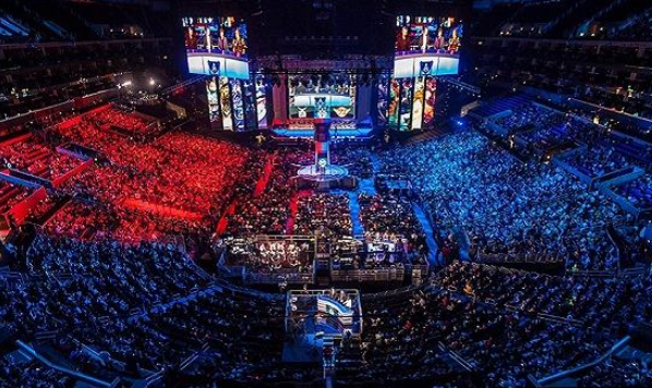 格的足球 格的足球